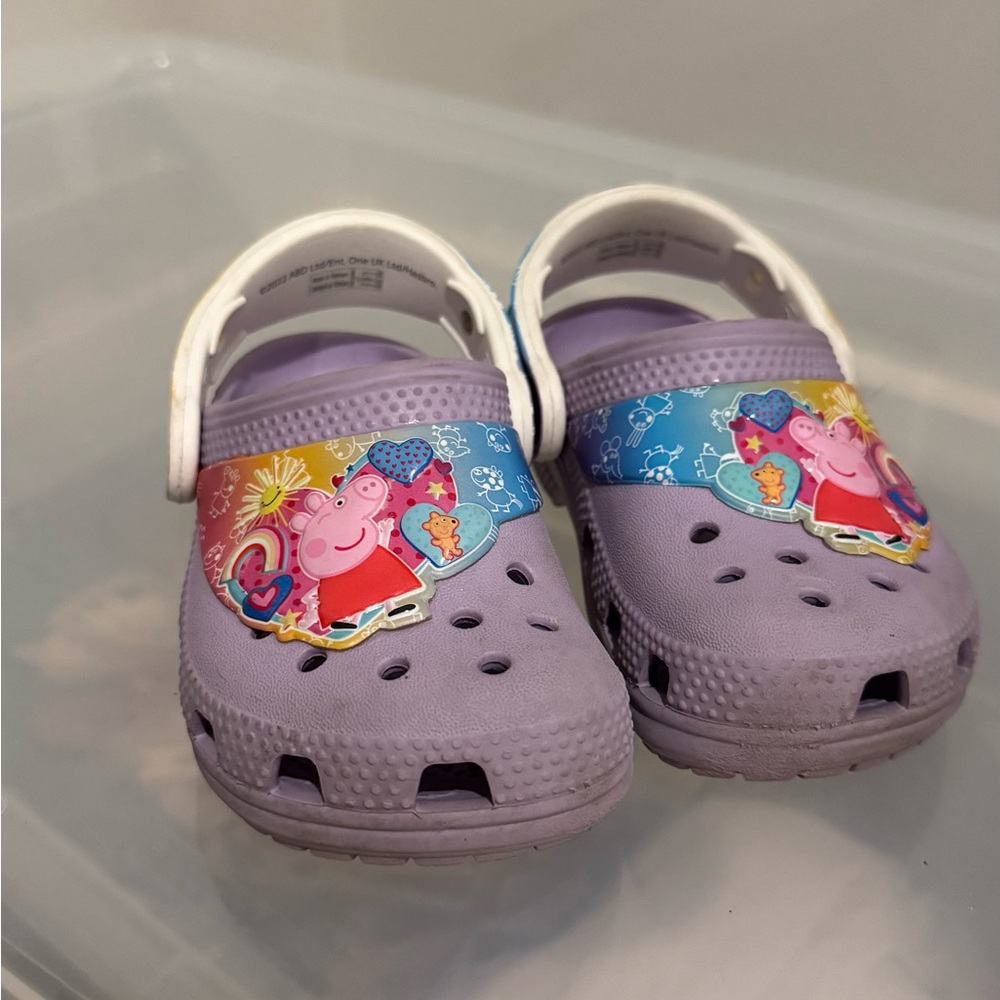 CROCS Kids Slippers - Purple with Peppa Pig Design